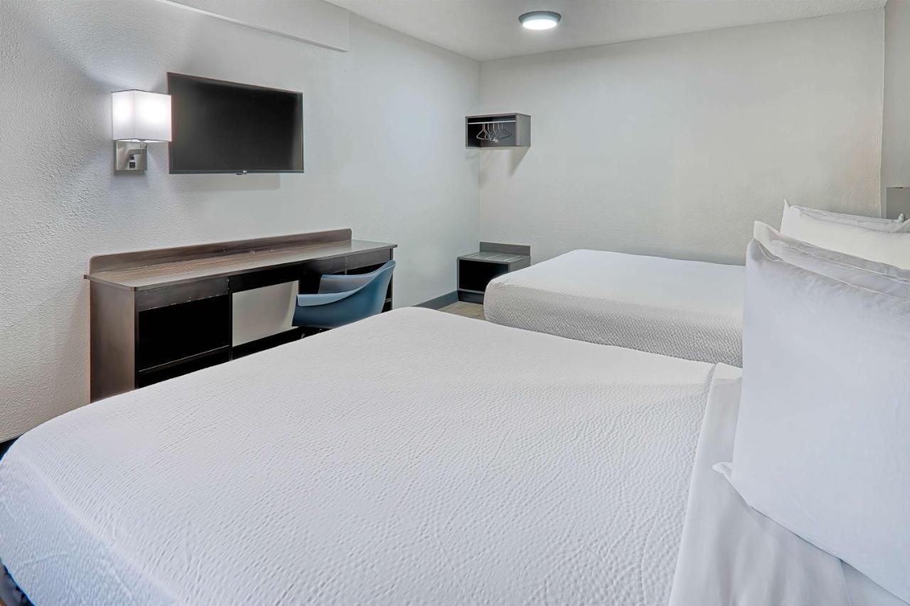 Motel 6-Lancaster, Ca Bagian luar foto
