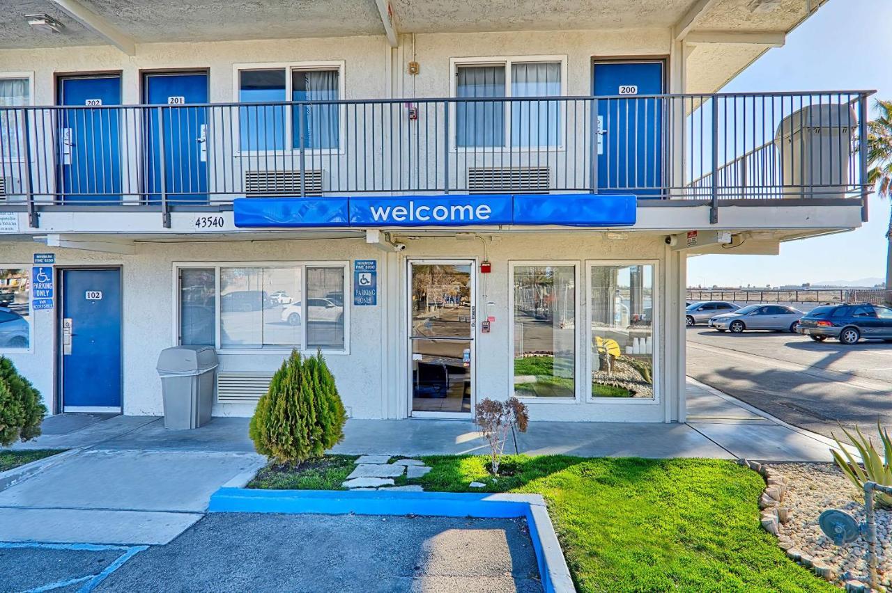 Motel 6-Lancaster, Ca Bagian luar foto