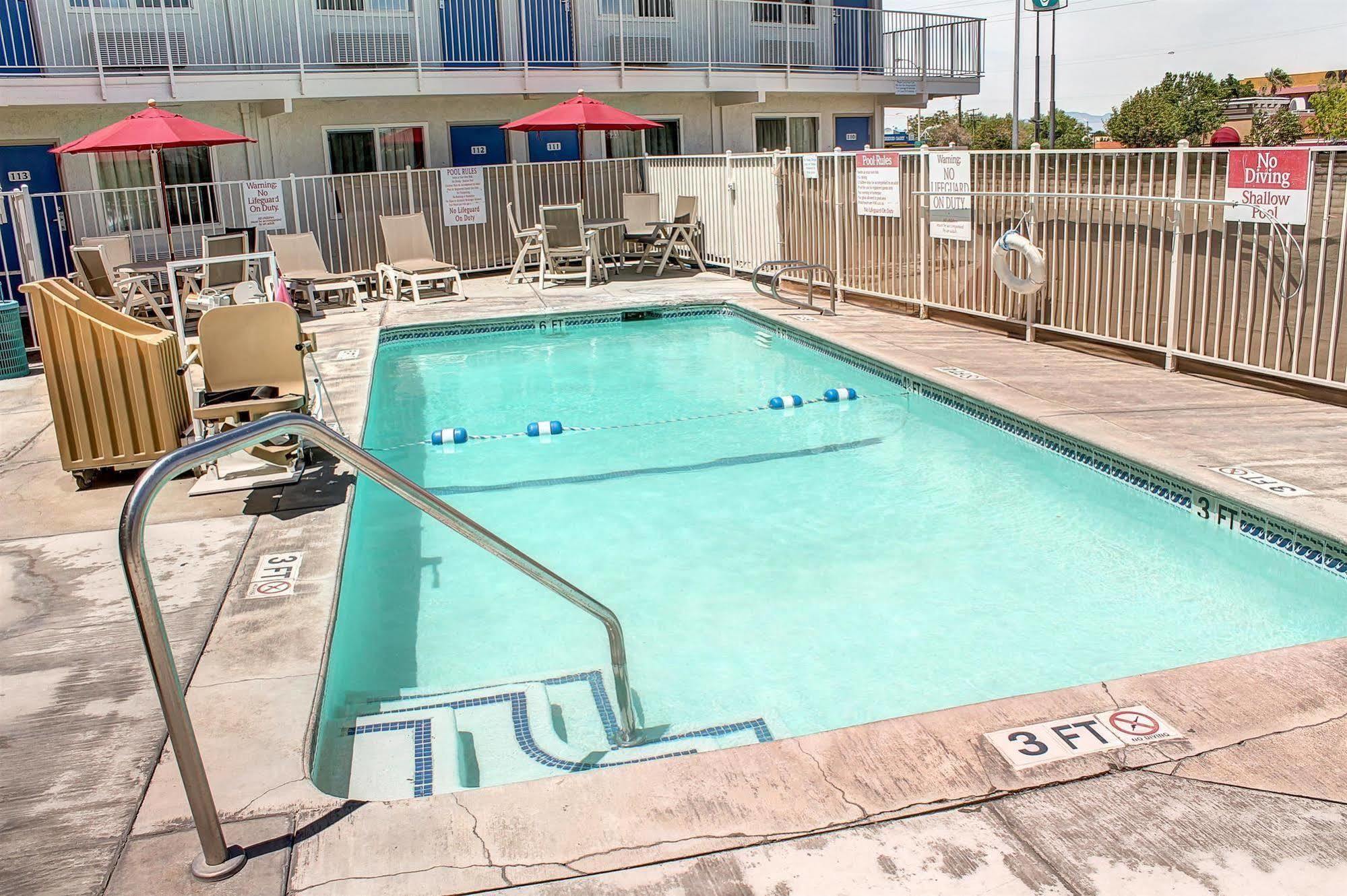 Motel 6-Lancaster, Ca Bagian luar foto