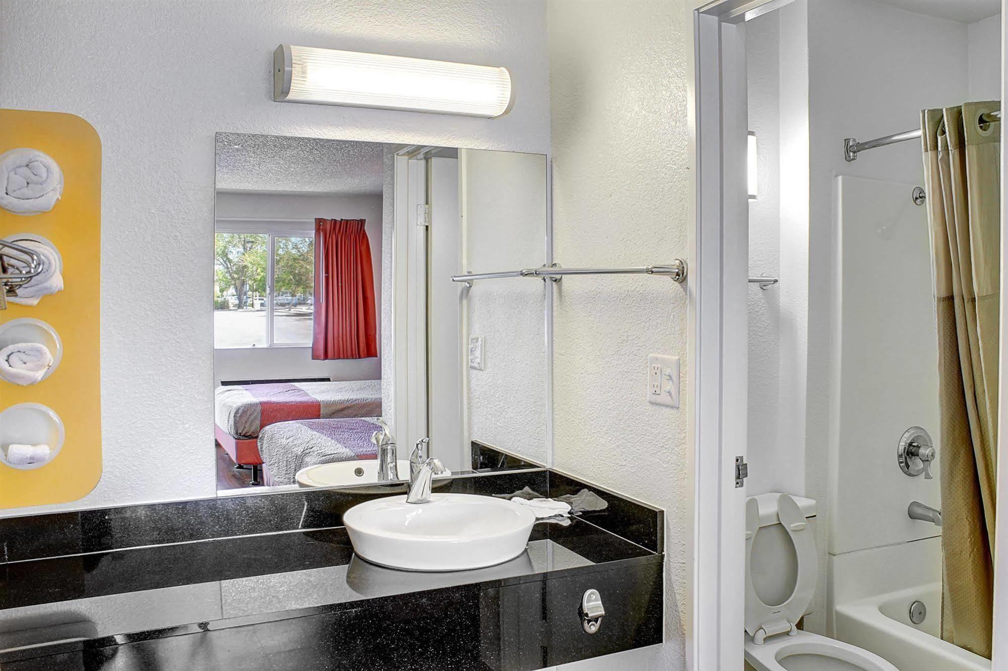 Motel 6-Lancaster, Ca Bagian luar foto