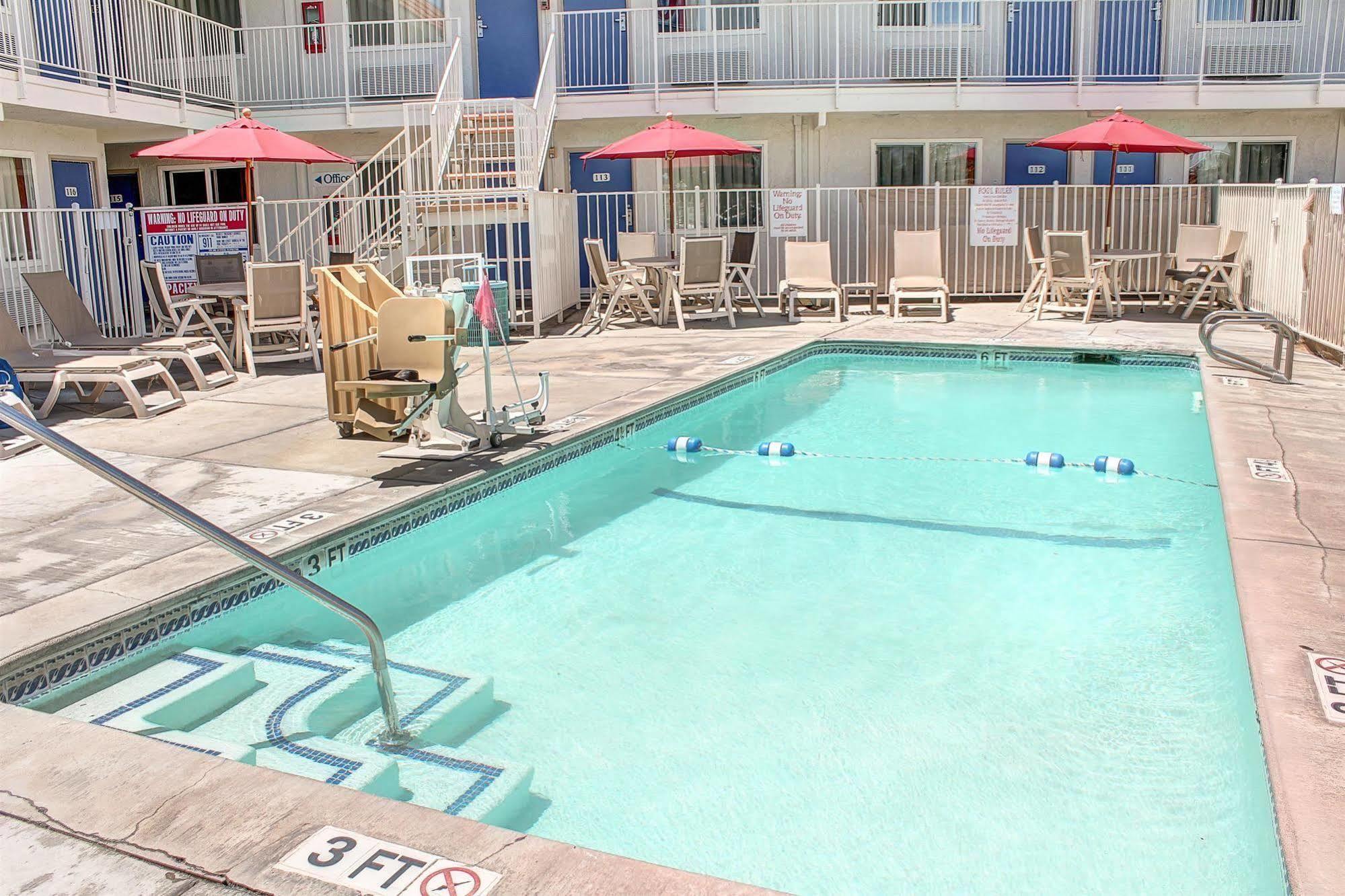 Motel 6-Lancaster, Ca Bagian luar foto
